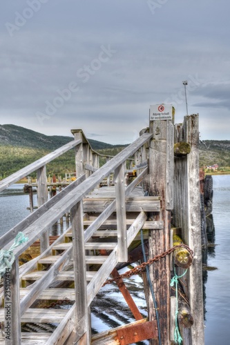 Norwegen, Fähre, E6, E10, Lødingen, Hafen, Bognes, Fjord, Bogstranda, Bogvika, Tysfjorden, Korsnes, Korsnesholmen, Ofoten, Fährschiffe, Linienverkehr, Lampe, Schiff photo