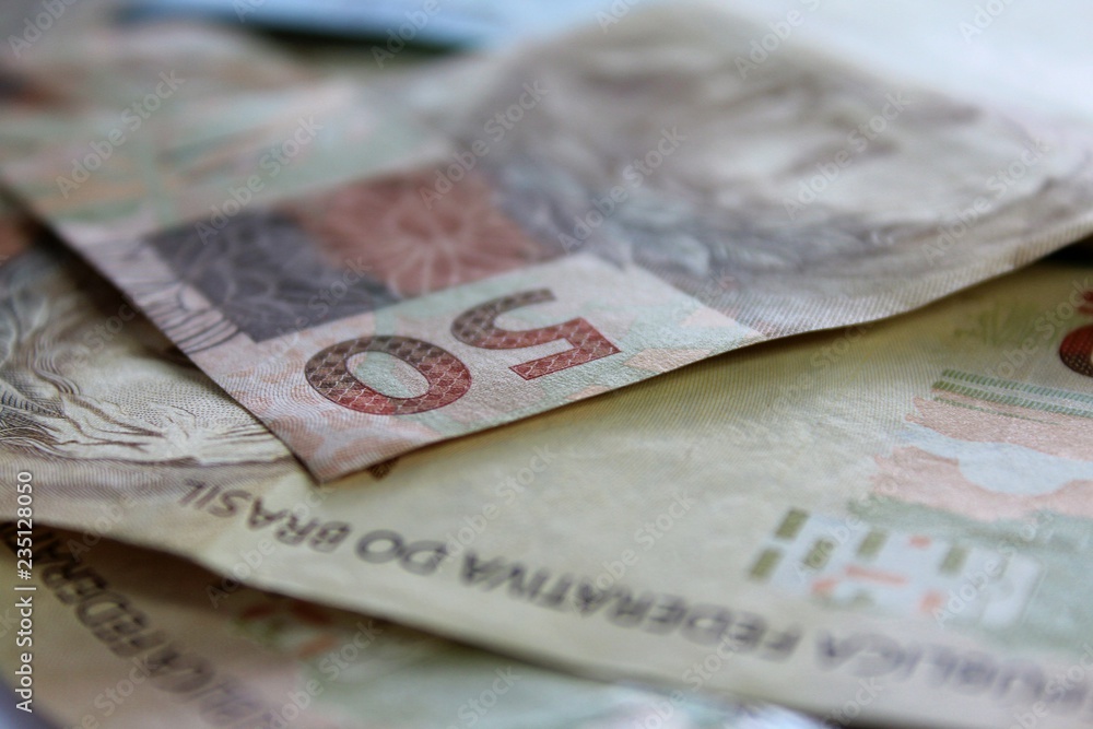 Fototapeta premium brazil currency real banknotes