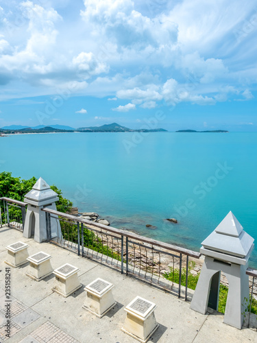 Landmark viewpoint seascape view of Samui island, Thailand © jeafish