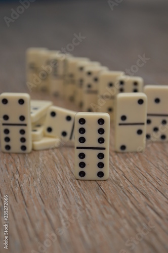 gioco del domino divertimento fortuna vincita giochi con i numeri photo