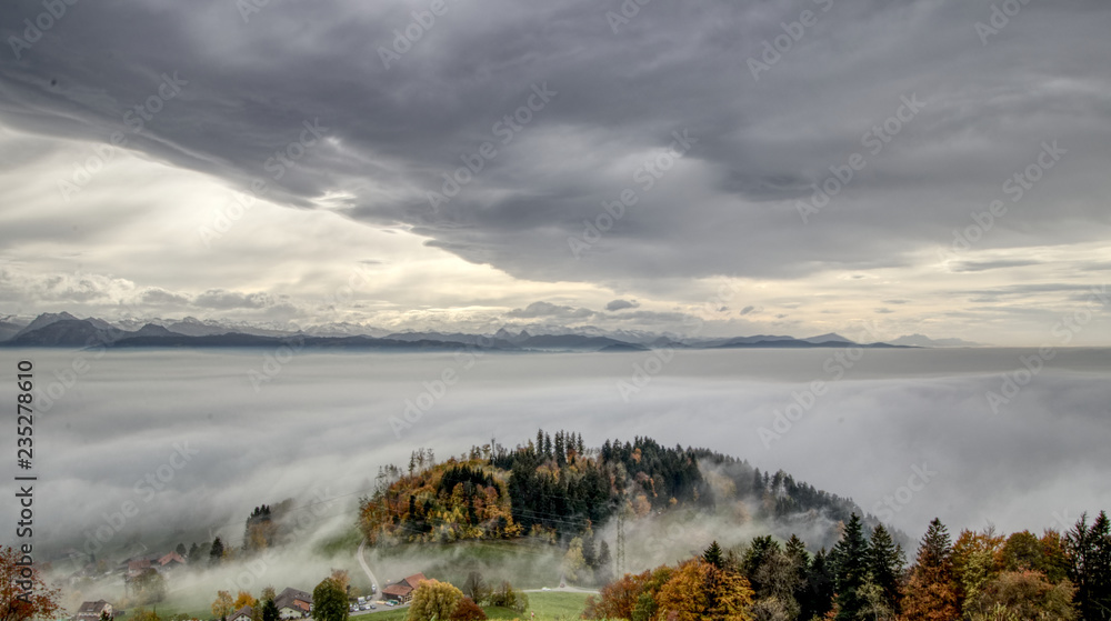 Berge - über den Wolken