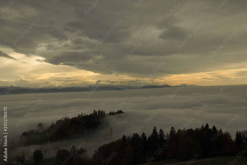 Berge - über den Wolken