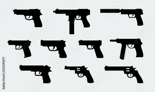 Fotografia Vector set of silhouettes of modern pistols
