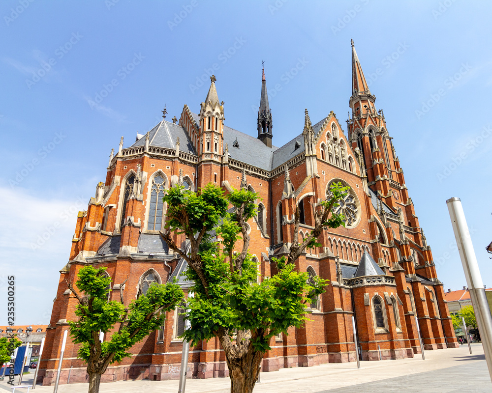 Ταπετσαρία Church of Saint Peter and Paul in Osijek, Croatia