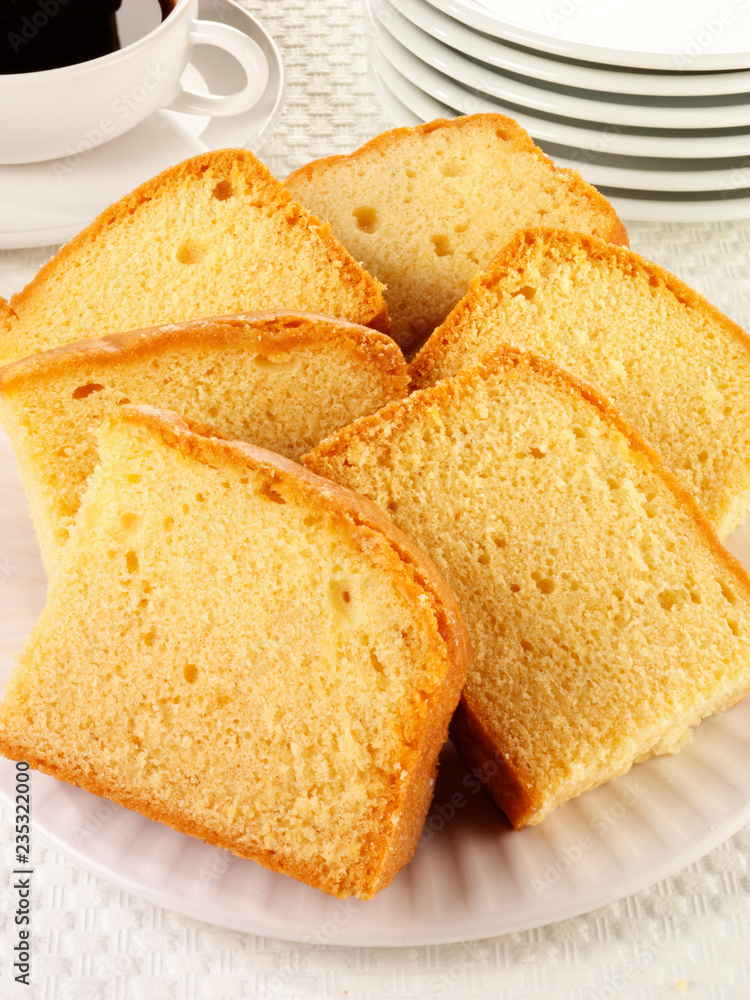 MADEIRA CAKE