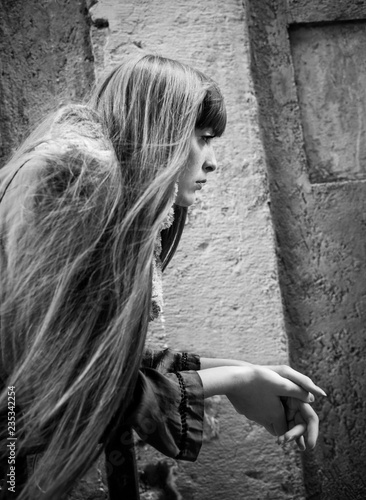 Young girl in  street photography  urban city