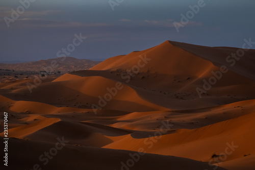 Paisaje de dunas desierto de Merzouga marruecos © DavidSP