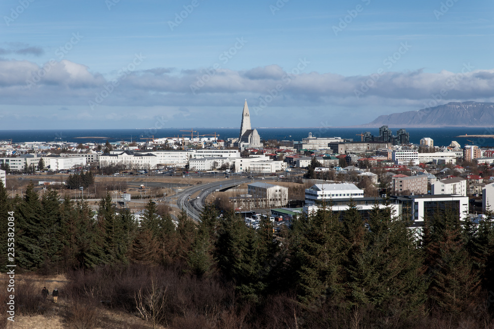 Obraz premium Reykjavik, Iceland view from Perlan Museum