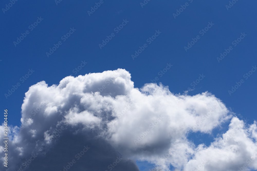 Obraz premium The sky is like a beautifully created art of nature.