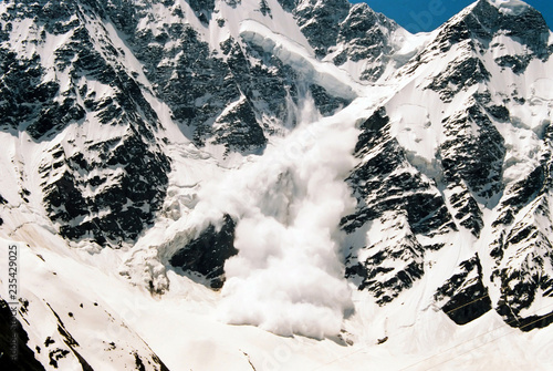 Vászonkép Avalanche close-up