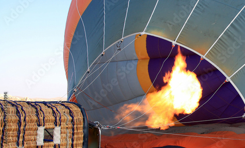 Hot air balloon filling