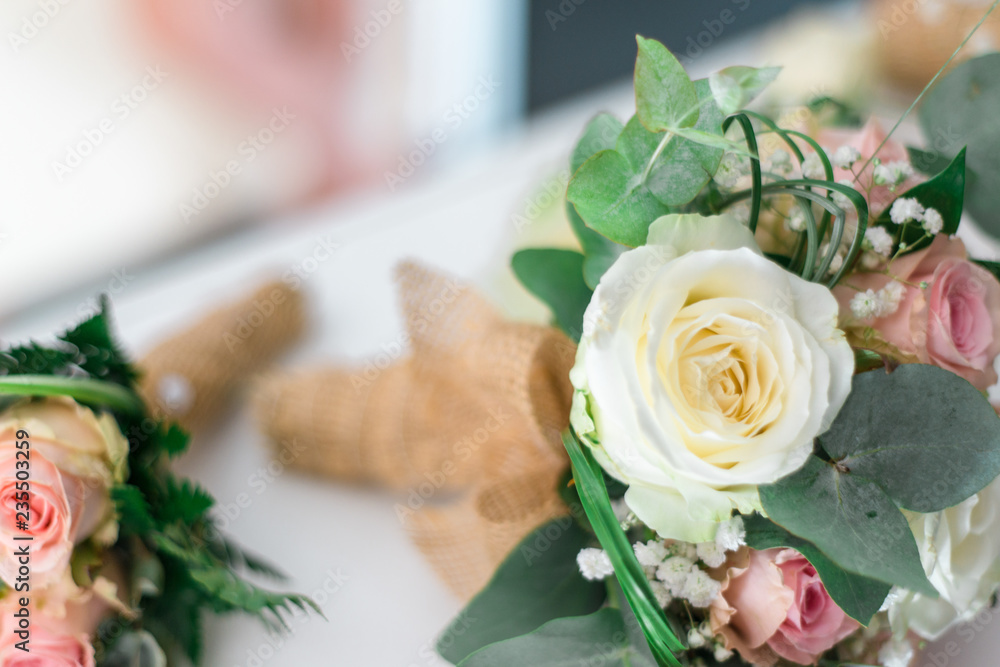 Rose blanche bouquet mariage Stock Photo | Adobe Stock