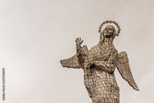 Front view of the public sculpture 