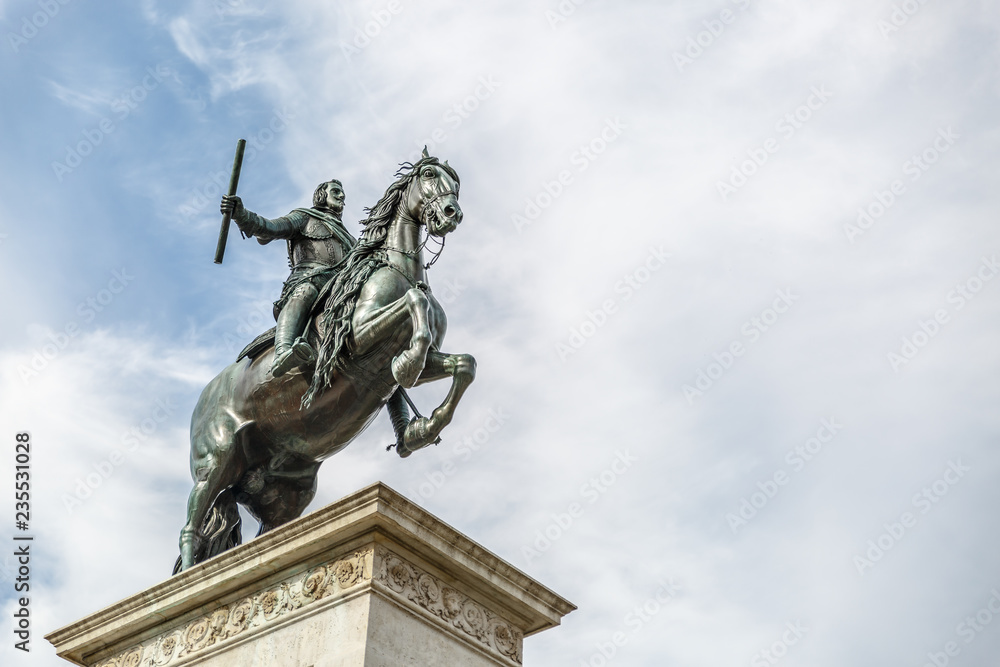 Monument to Felipe IV located in the center of Plaza de Oriente in Madrid Monument to Felipe IV located in the center of Plaza de Oriente in Madrid