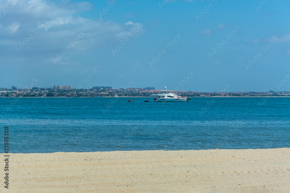 View at the beach and boats on water, on the Mussulo Island