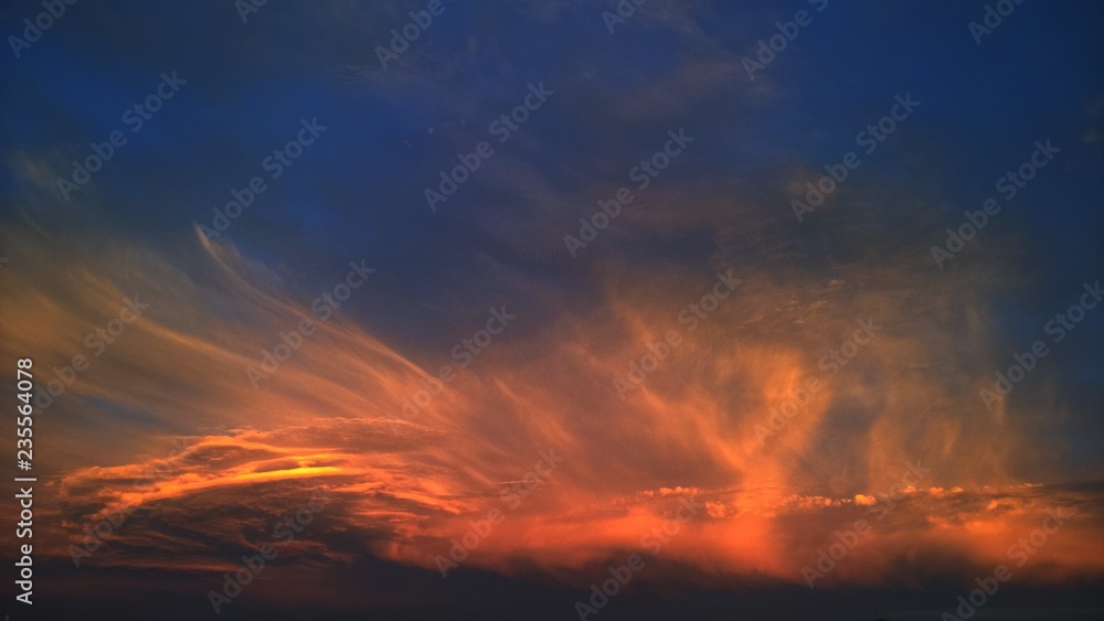 Naklejka premium atardecer