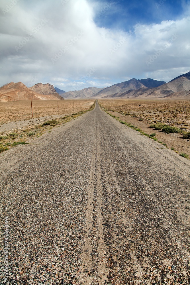 Pamir highway or pamirskij trakt, Pamir mountains Pamir highway or pamirskij trakt, Pamir mountains