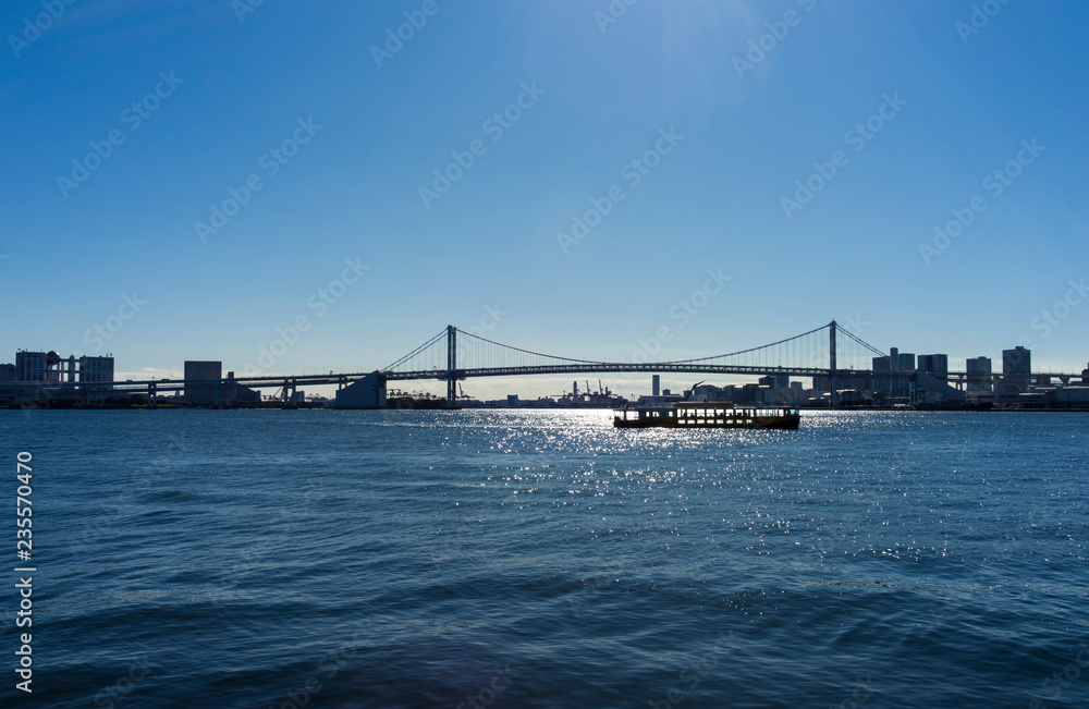 Naklejka premium rainbow bridge in tokyo