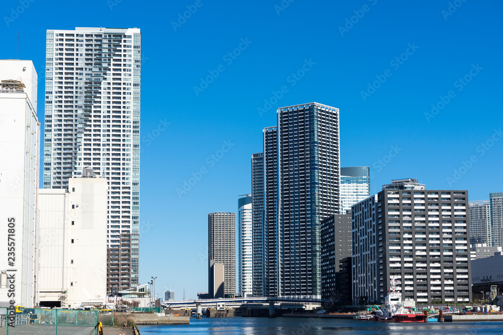 Fototapeta premium canal side buildings at Harumi Tokyo