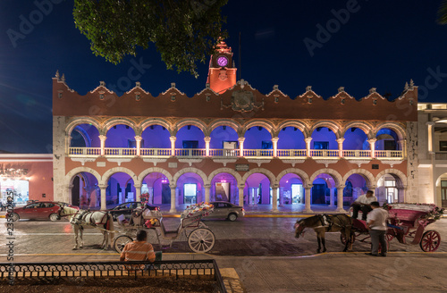 Obraz na płótnie Mexico, Merida, Nacht
