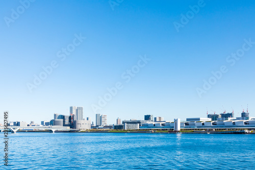 (東京都ｰ都市風景)晴海ふ頭から望む豊洲市場側風景