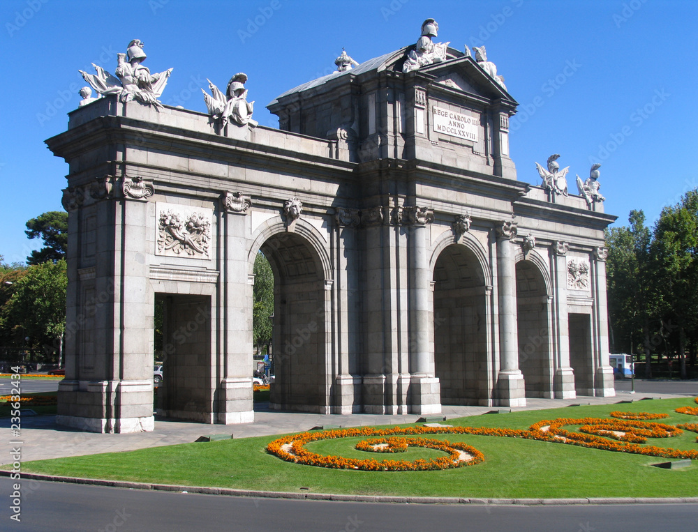 Puerta de Alcala arch in Madrid, Spain