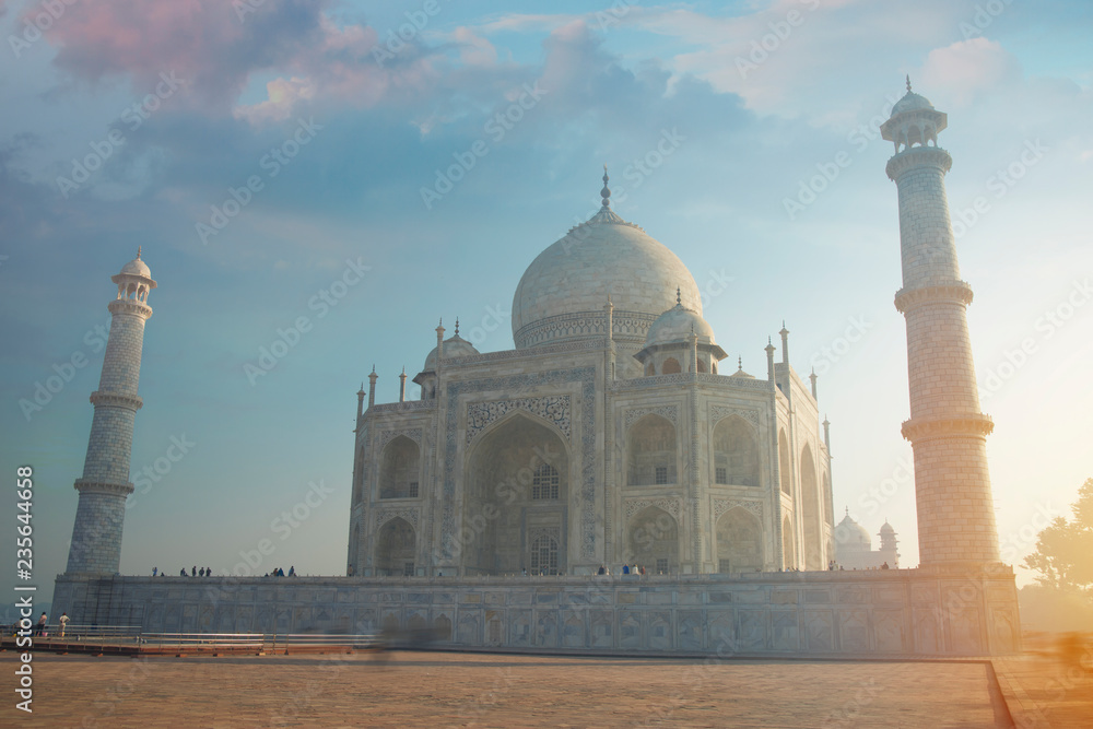 Fototapeta premium Taj Mahal