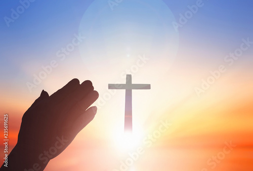 Worship and praise God concept：cross on blurry background © paul