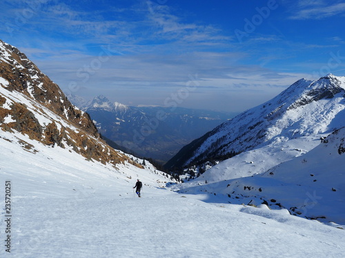 Schneeschuhwanderer in Südtirol