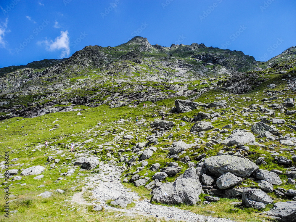 Path to the Moldoveanu peak. Path to the Moldoveanu peak.
