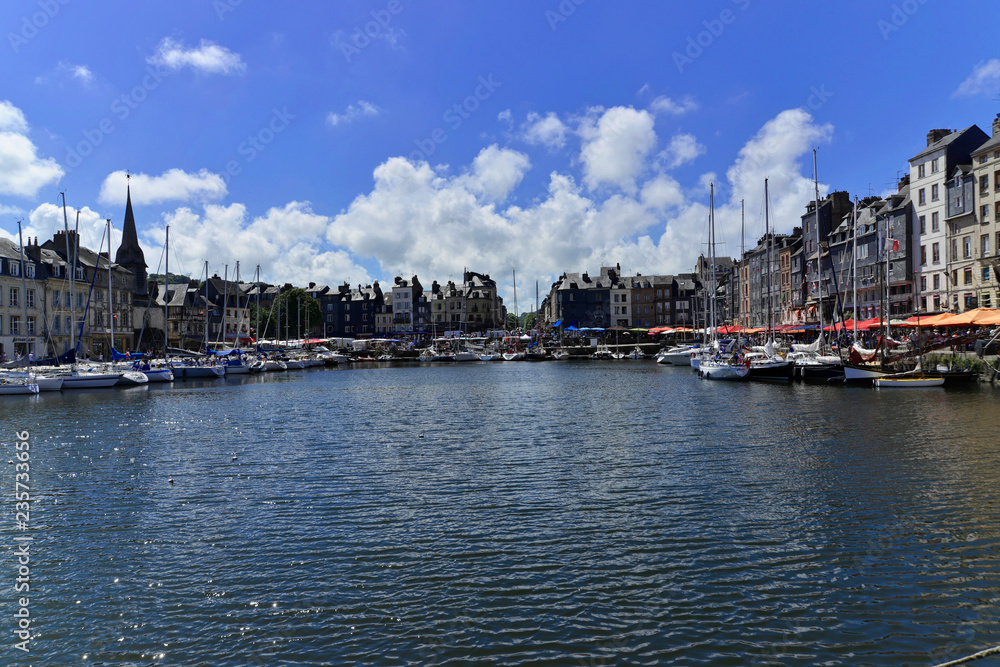 Altes Hafenbecken, Honfleur, Département Calvados, Basse-Normandie, Frankreich, Europa