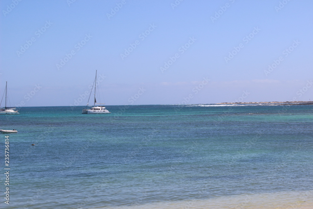 Obraz premium yacht in the sea