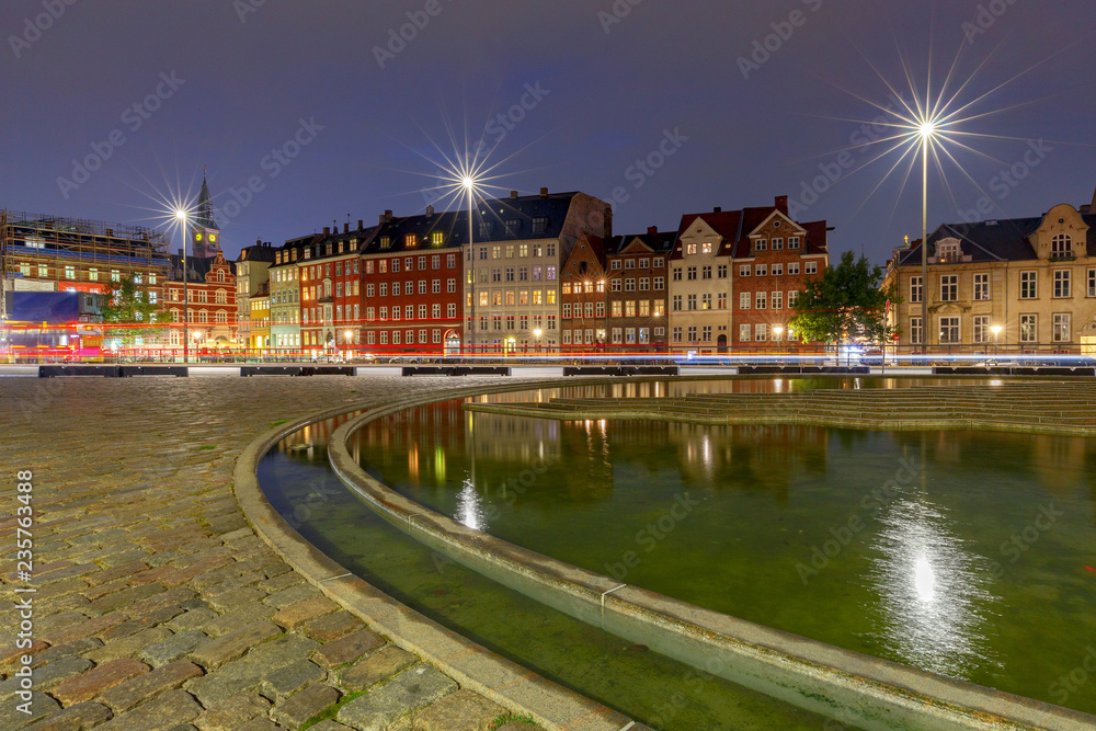 Copenhagen. City embankment at night