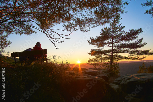 Sonnenuntergang mit Pärchen in Berdorf photo