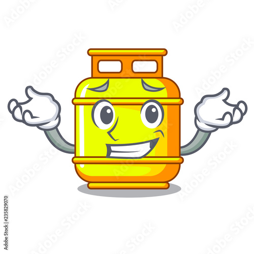 Grinning gas tank operating the character cooking