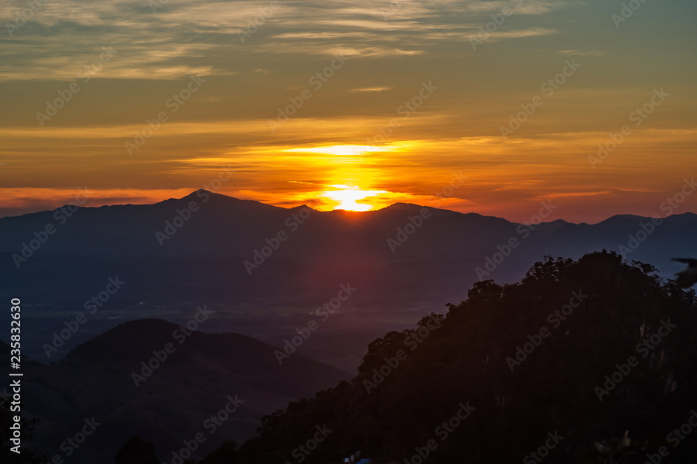Obraz premium landscape Mountain with sunset in Nan Thailand