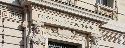 Obraz na plátně Tribunal correctionnel / Paris