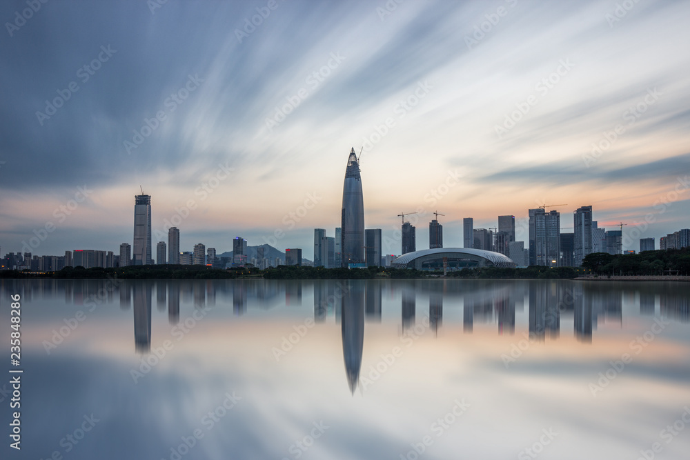 Naklejka premium Shenzhen Bay buildings and skyline