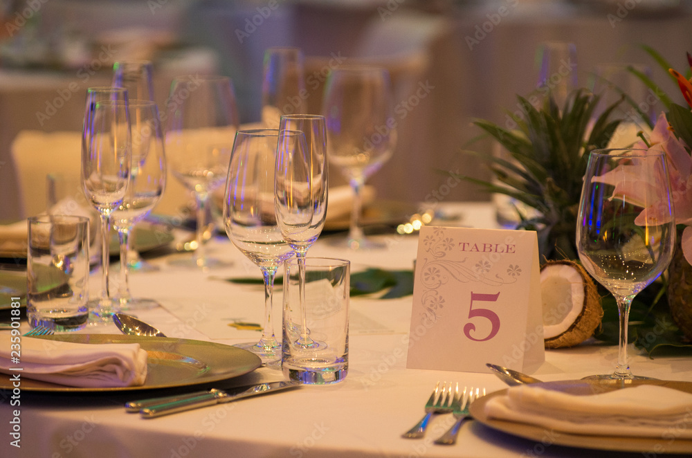 Festive table setting example Festive table setting example