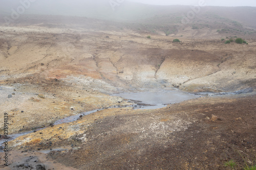 Solfatare und Fumarolen im Krýsuvík-Seltun-Geothermalgebiet / Reykjanes-Halbinsel - Süd-West-Island