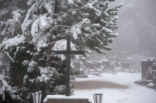 Friedhof im Winter