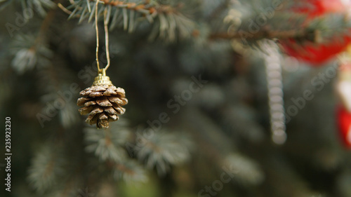 christmas tree decorations for 2019