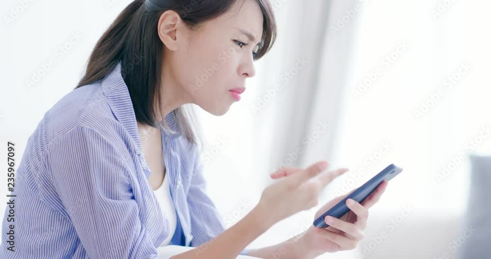 woman suffer from Internet bullying woman suffer from Internet bullying