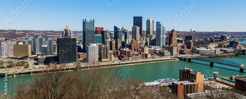 The  Pittsburgh Skyline © Taylor