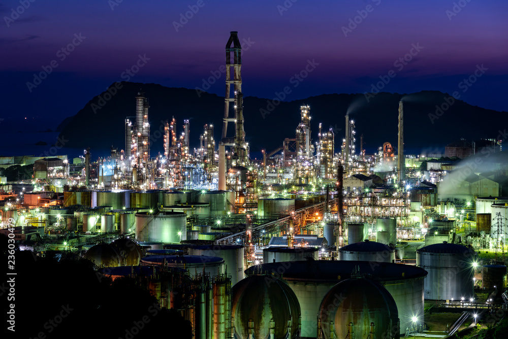 Fototapeta premium 工場夜景