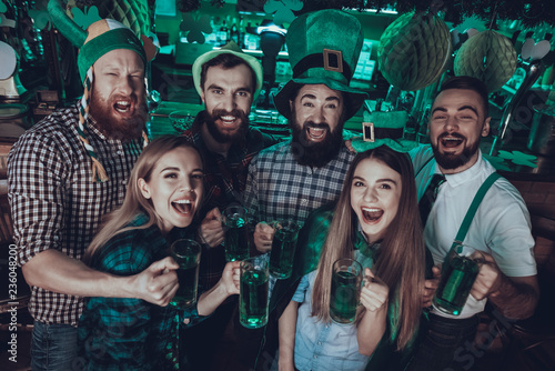 People celebrating a Saint Patrick's Day at pub