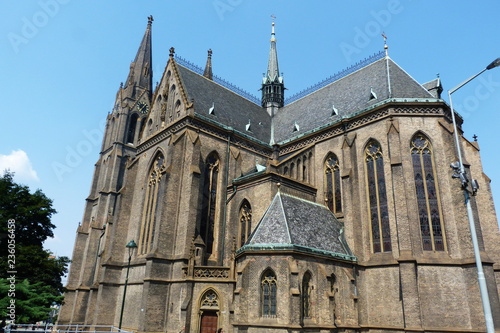 Foto St. Ludmilla church in Prague, Czech Republic