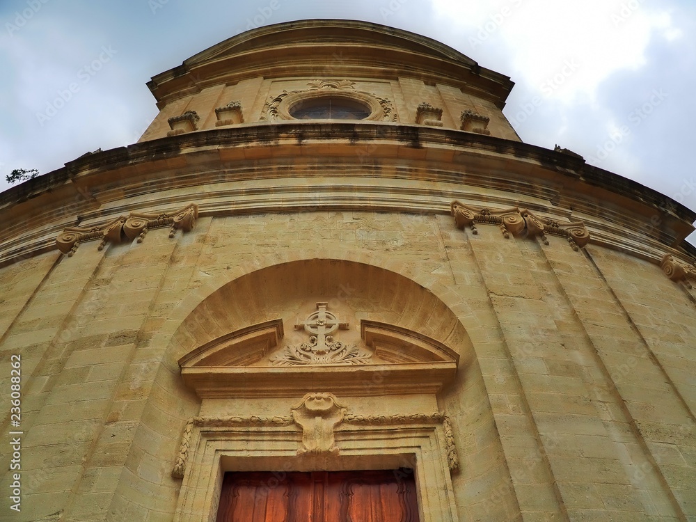 Uzès – gemütliche Kleinstadt in Frankreich - High Dynamic Range Image (HDR) – Kirche Saint-Étienne
