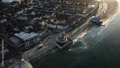 Obraz na płótnie redcar town teesside from above showing the redcar beacon w salonie