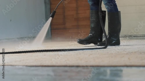 Carpet cleaning with high pressure washing.